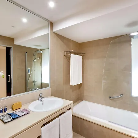 Occidental Szálloda