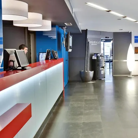 Готель Occidental Кадіс