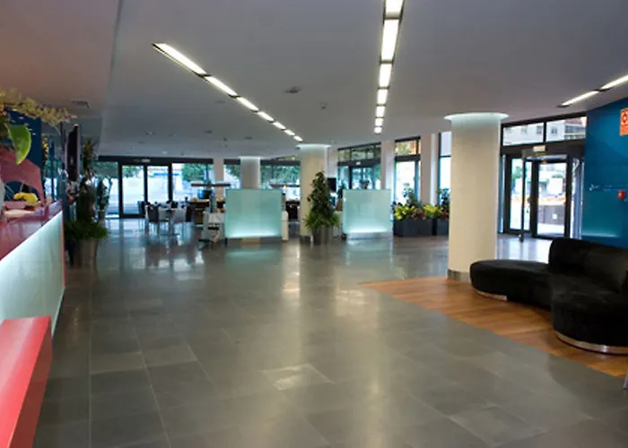 加的斯西方酒店 酒店 4*